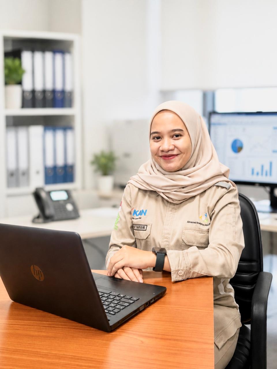 Eka Octaviani, Senior Finance A3 Laboratories